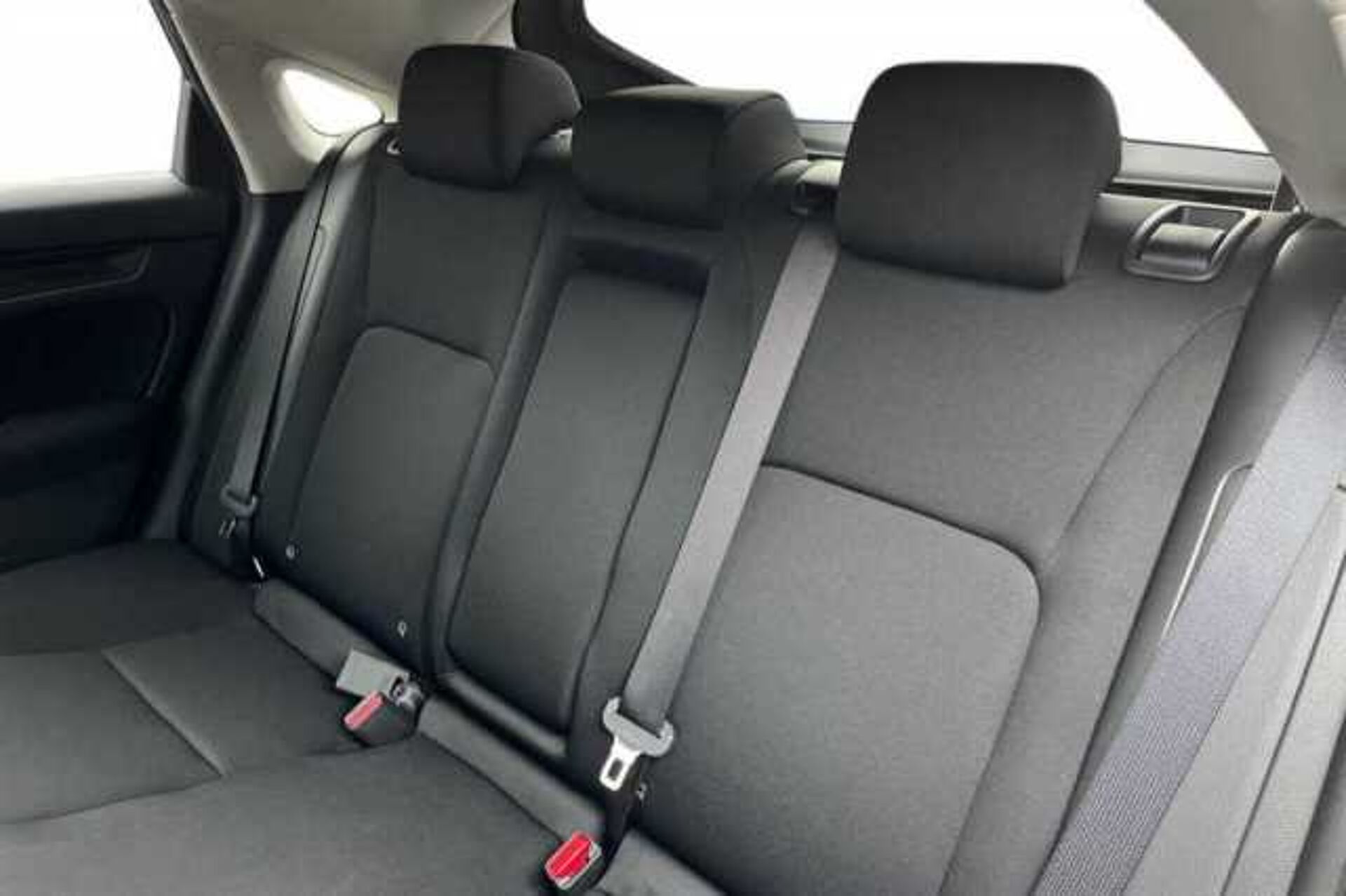 Honda Civic Hybrid 2.0 EHEV ELEGANCE 5DR CVT 