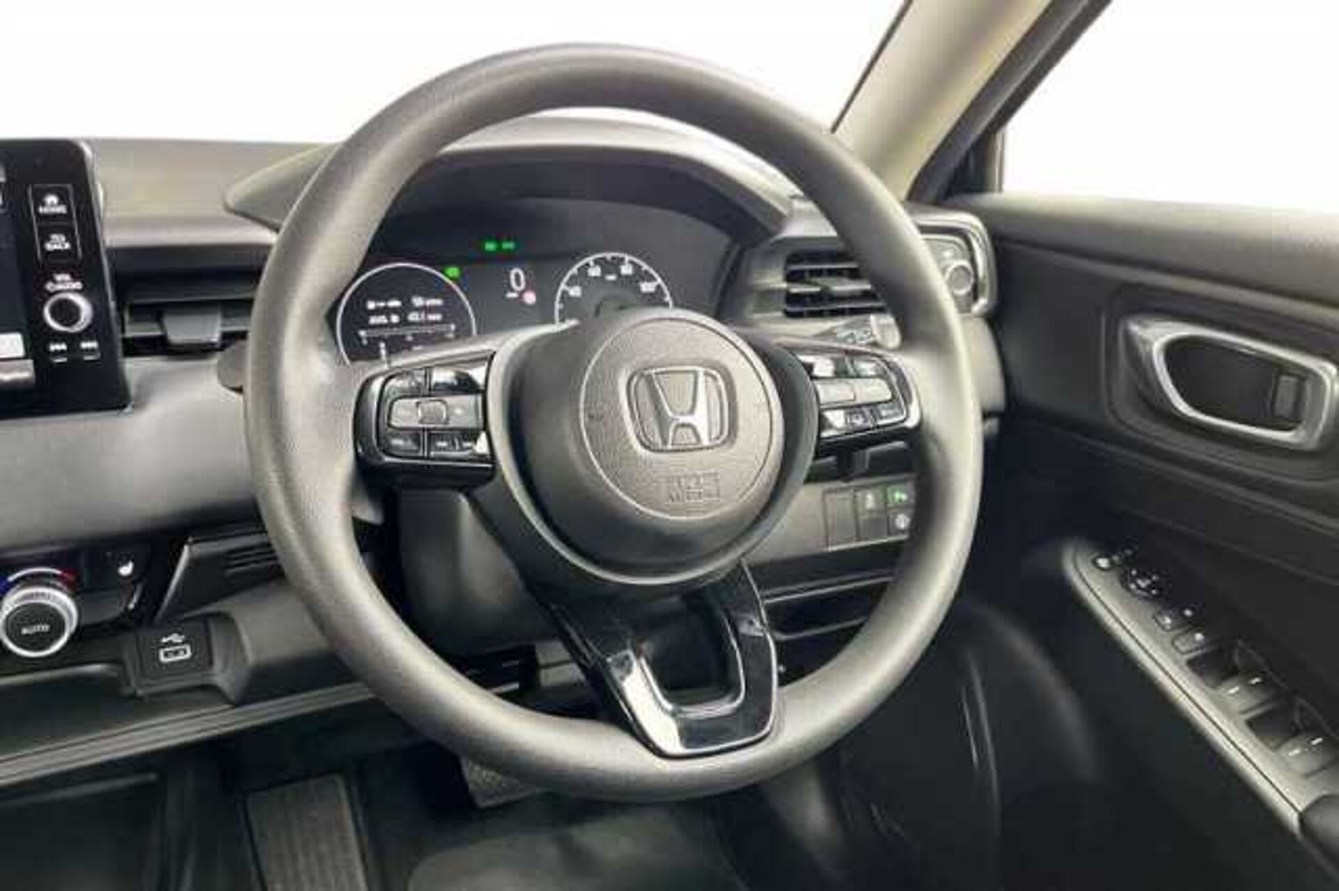Honda HR-V Hybrid 1.5 EHEV ELEGANCE 5DR CVT 