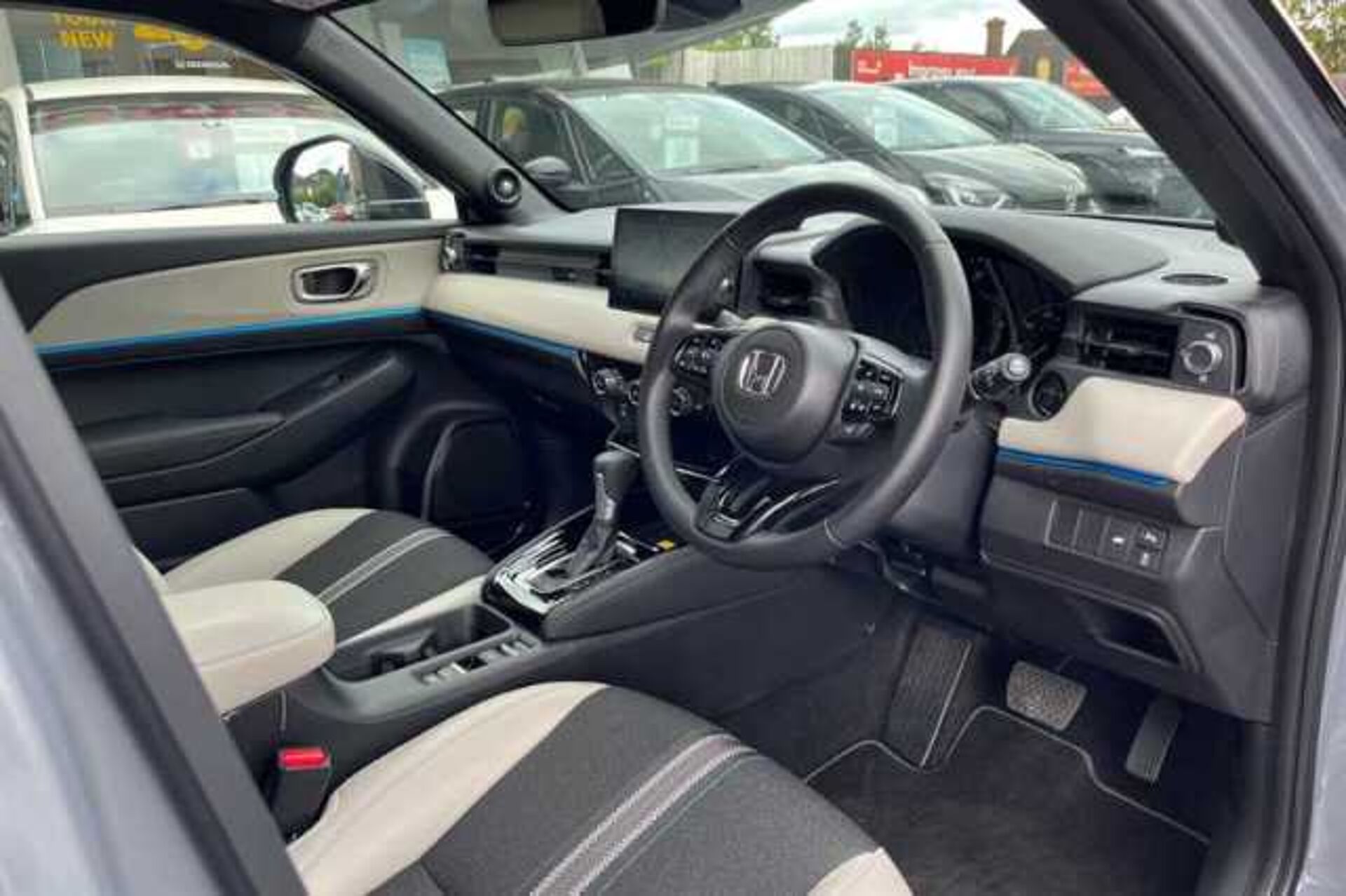 Honda HR-V Hybrid 1.5 eHEV Advance Style Plus 5dr CVT 