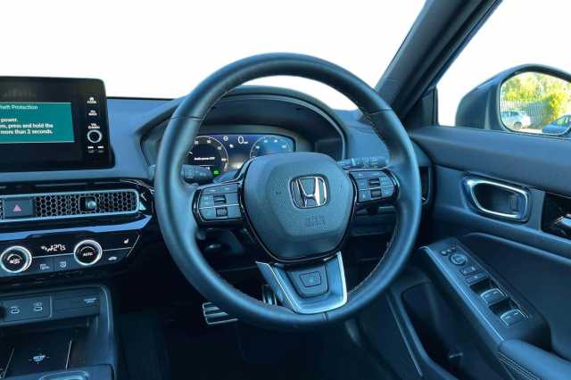 Honda Civic e:HEV 2.0 eHEV Advance 5dr CVT 
