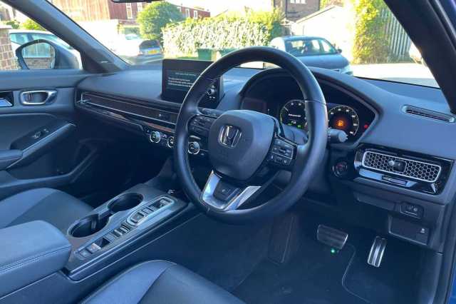 Honda Civic e:HEV 2.0 eHEV Advance 5dr CVT 