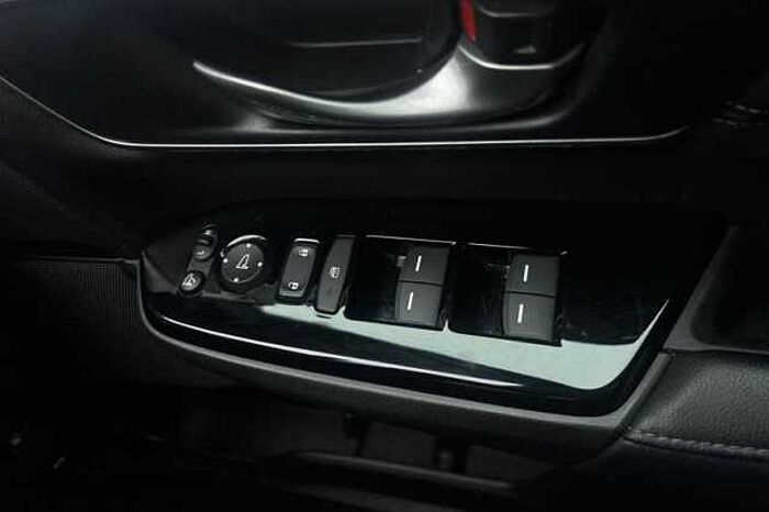 Honda CR-V Hybrid 2.0 I-MMD HYBRID SR 2WD 5DR ECVT 