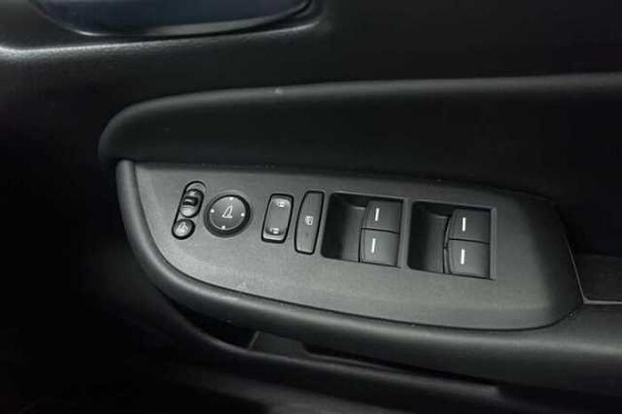 Honda Jazz Hybrid 1.5 I-MMD HYBRID CROSSTAR ADVANCE 5DR ECVT 