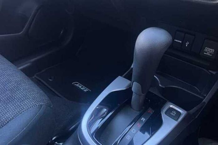 Honda Jazz 1.3 SE 5dr CVT 