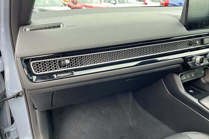 Honda Civic e:HEV 2.0 eHEV Advance 5dr CVT 