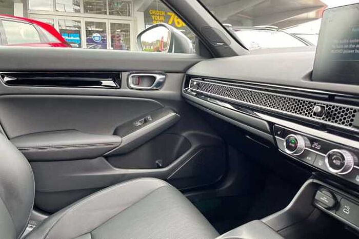 Honda Civic e:HEV 2.0 eHEV Advance 5dr CVT 